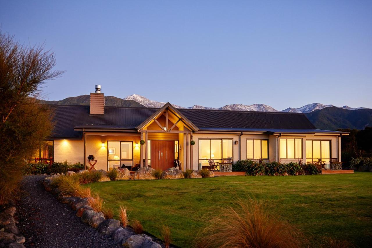 Manakau Lodge Kaikoura Exterior photo