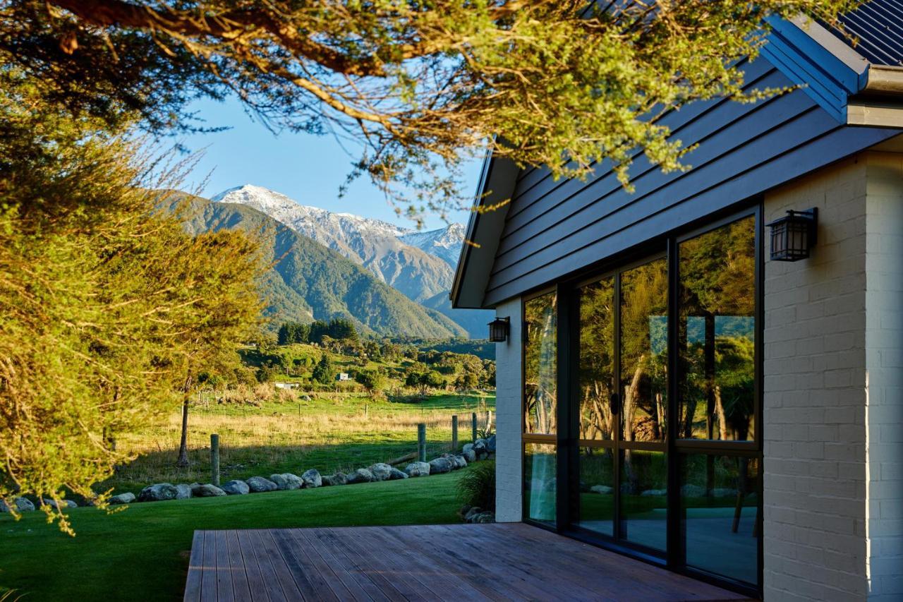 Manakau Lodge Kaikoura Exterior photo