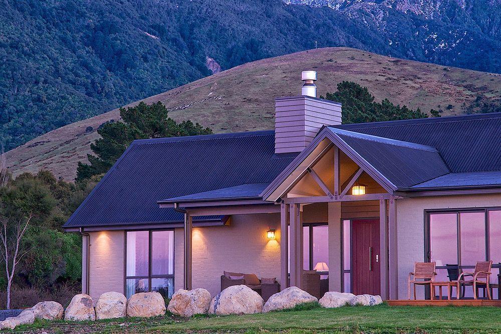 Manakau Lodge Kaikoura Exterior photo